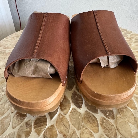 Swedish Hasbeens Brown Leather Women's Clogs  Sandals size 40 - Picture 4 of 9